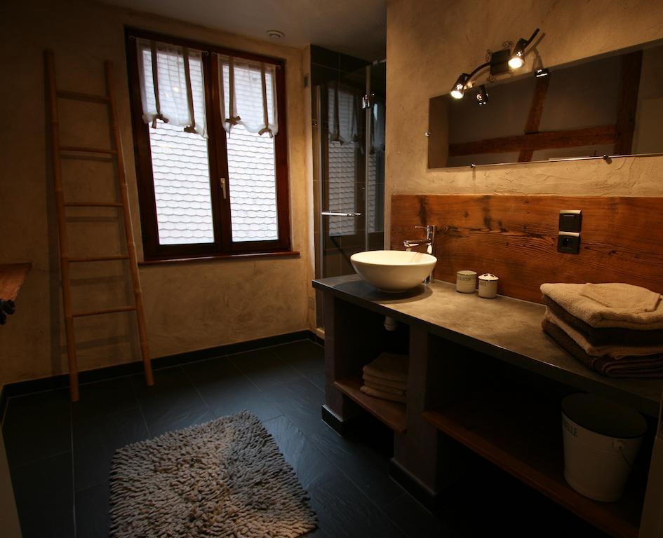 Les Authentics - La Maison d'Amélie Riquewihr Camera foto