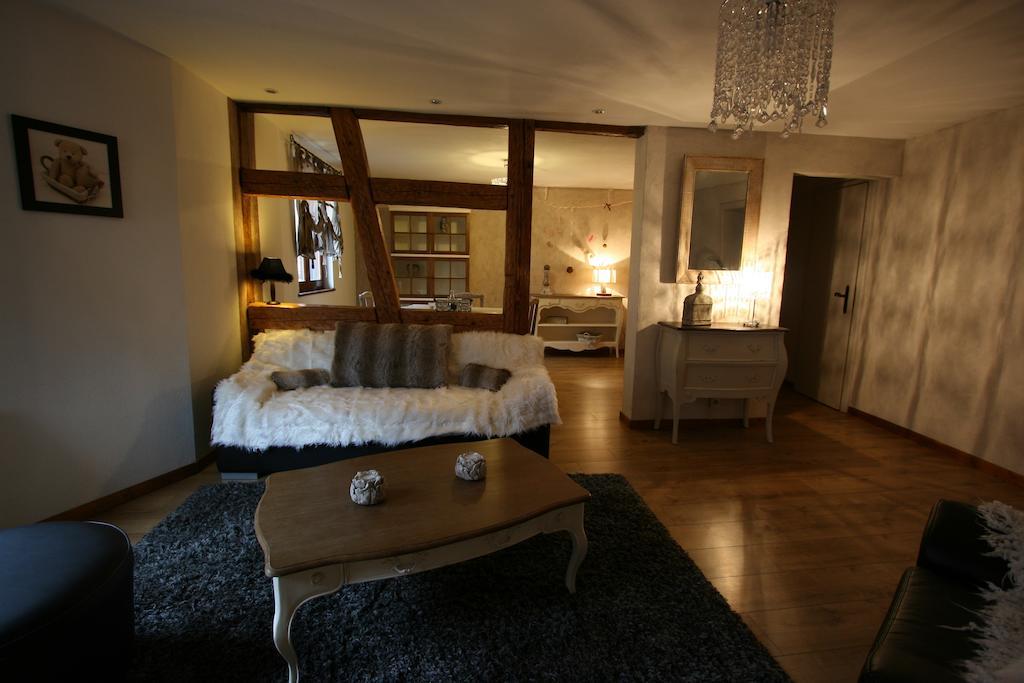 Les Authentics - La Maison d'Amélie Riquewihr Camera foto